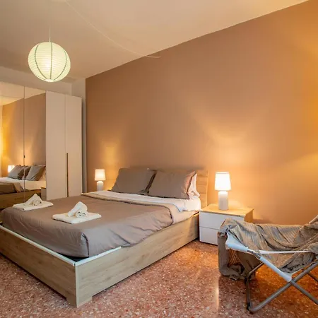 Lägenhet Casa A Venezia Mestre